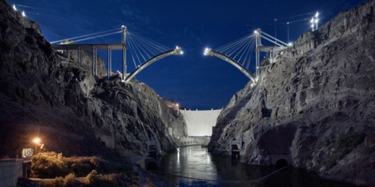 Hoover_Dam_Bypass_night_cropped_mailchimp